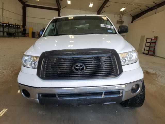 Photo 4 VIN: 5TFFY5F12DX142041 - TOYOTA TUNDRA CRE 