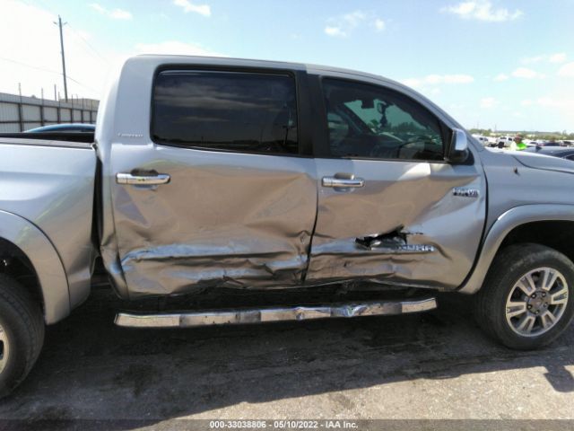 Photo 5 VIN: 5TFFY5F13FX188707 - TOYOTA TUNDRA 2WD TRUCK 