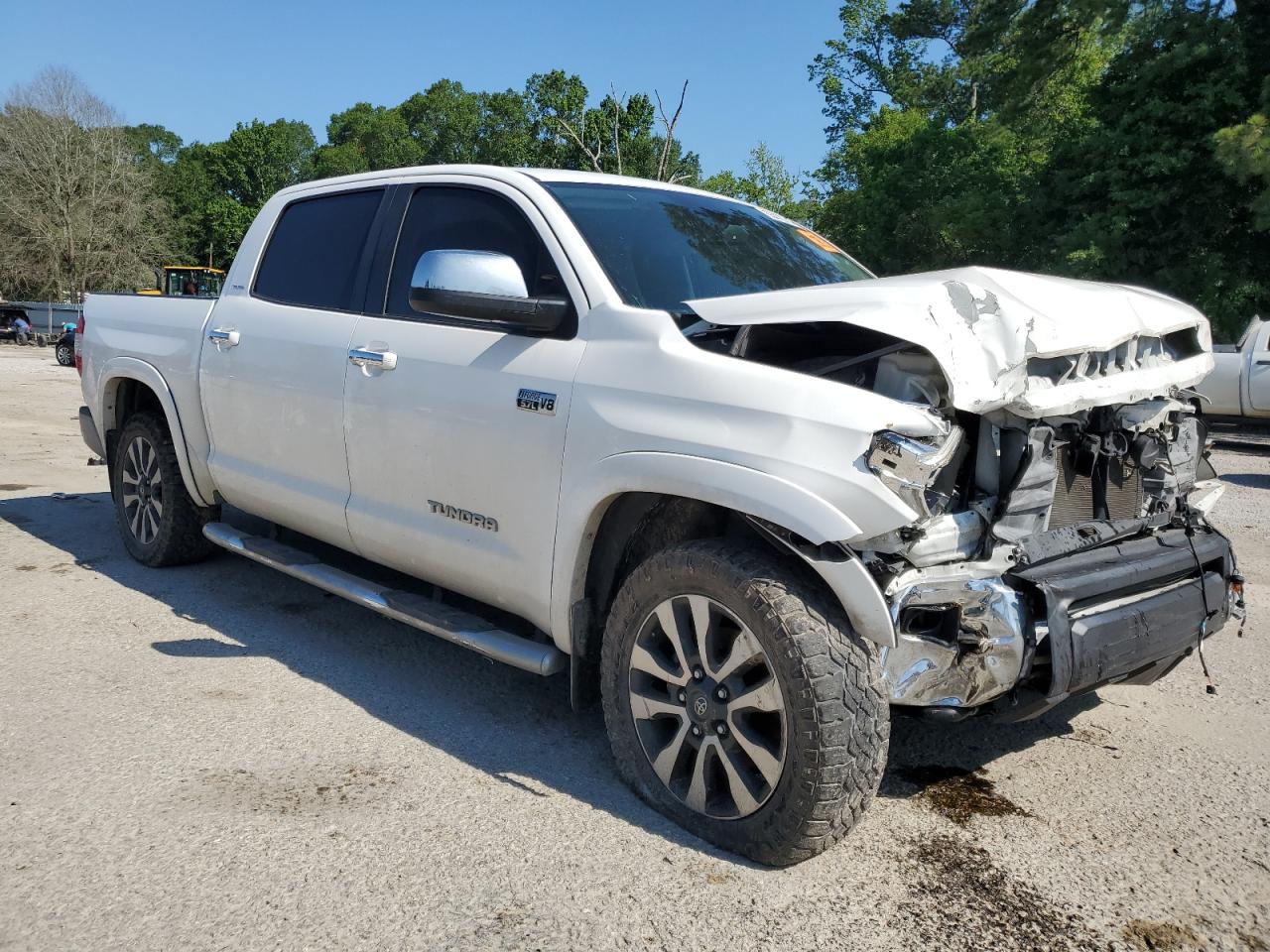 Photo 3 VIN: 5TFFY5F13LX257858 - TOYOTA TUNDRA 