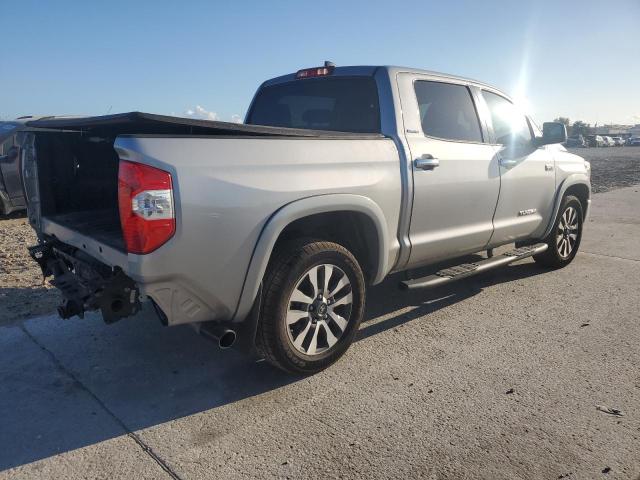 Photo 2 VIN: 5TFFY5F13LX263921 - TOYOTA TUNDRA CRE 