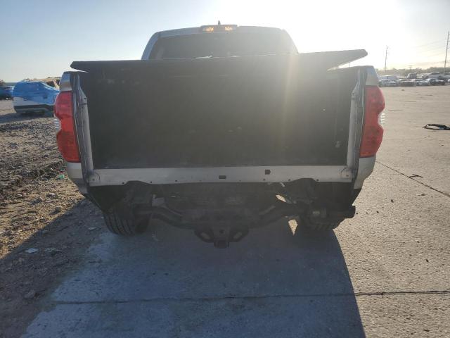 Photo 5 VIN: 5TFFY5F13LX263921 - TOYOTA TUNDRA CRE 