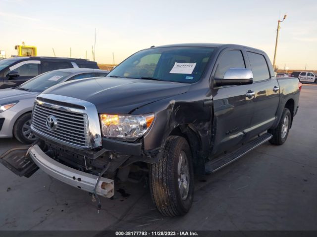 Photo 1 VIN: 5TFFY5F16BX112747 - TOYOTA TUNDRA 