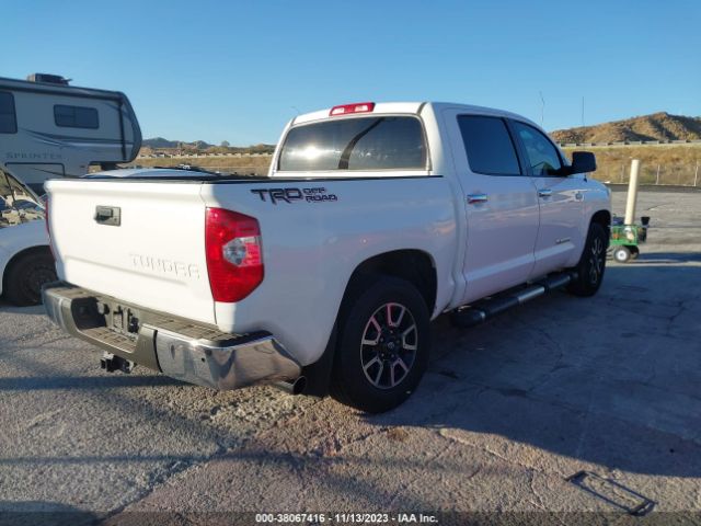 Photo 3 VIN: 5TFFY5F16JX235284 - TOYOTA TUNDRA 