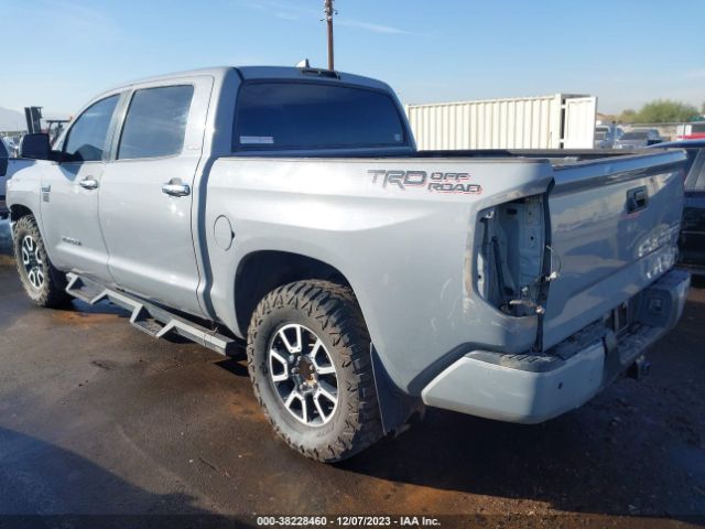 Photo 2 VIN: 5TFFY5F16MX288765 - TOYOTA TUNDRA 2WD 