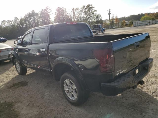 Photo 2 VIN: 5TFFY5F17BX102406 - TOYOTA TUNDRA CRE 