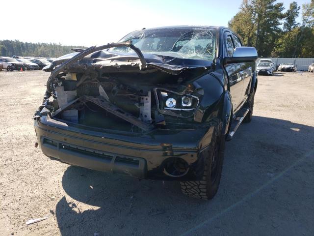 Photo 8 VIN: 5TFFY5F17BX102406 - TOYOTA TUNDRA CRE 