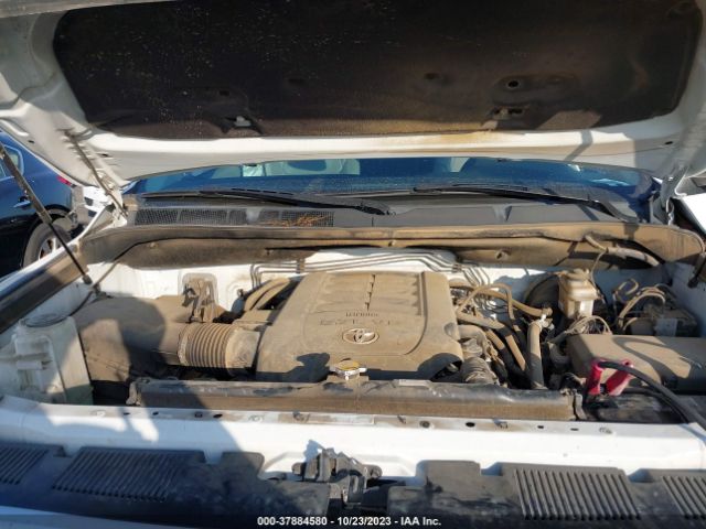 Photo 9 VIN: 5TFFY5F17HX219489 - TOYOTA TUNDRA 2WD 