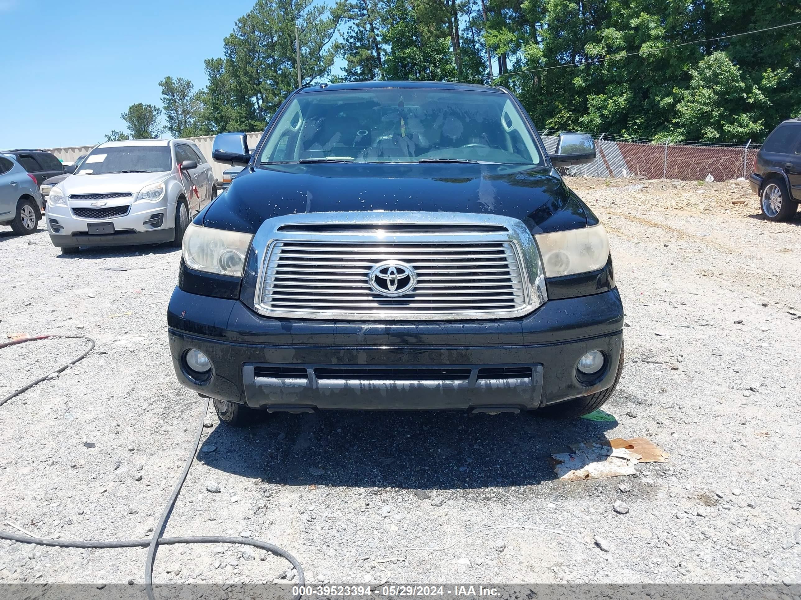 Photo 10 VIN: 5TFFY5F18AX096842 - TOYOTA TUNDRA 