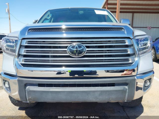 Photo 5 VIN: 5TFFY5F19MX277484 - TOYOTA TUNDRA 