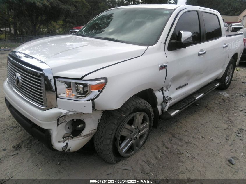 Photo 5 VIN: 5TFFY5F1XAX097412 - TOYOTA TUNDRA 