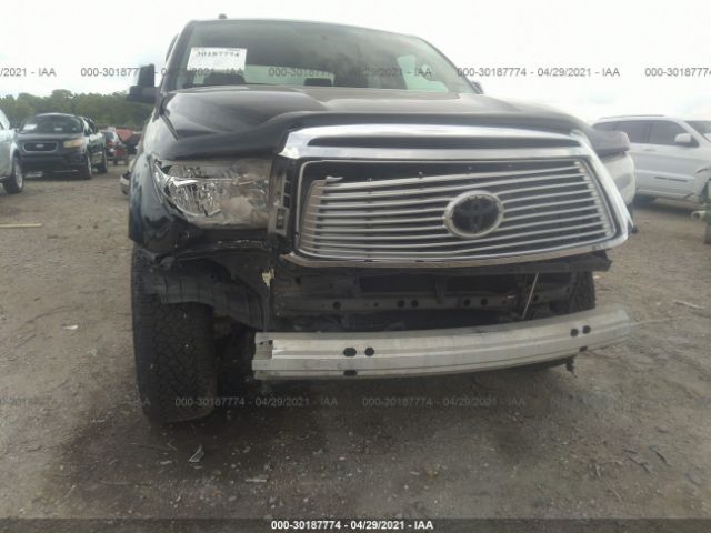 Photo 5 VIN: 5TFFY5F1XCX127284 - TOYOTA TUNDRA 2WD TRUCK 