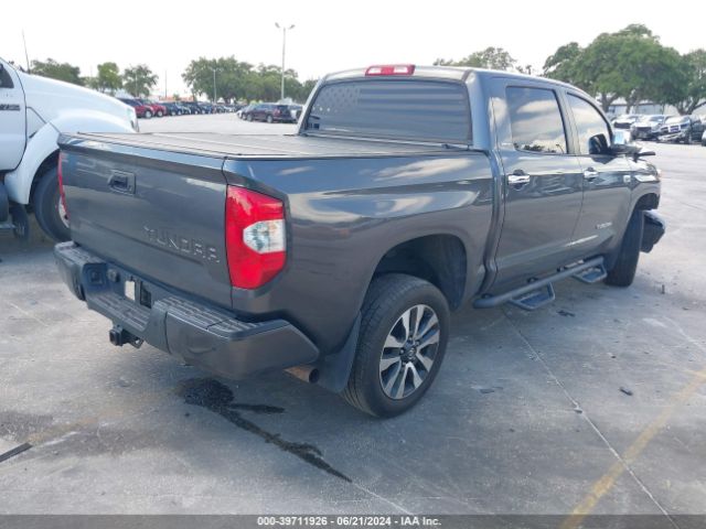 Photo 3 VIN: 5TFFY5F1XJX237782 - TOYOTA TUNDRA 