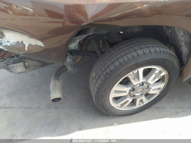 Photo 5 VIN: 5TFGW5F17HX227036 - TOYOTA TUNDRA 2WD 