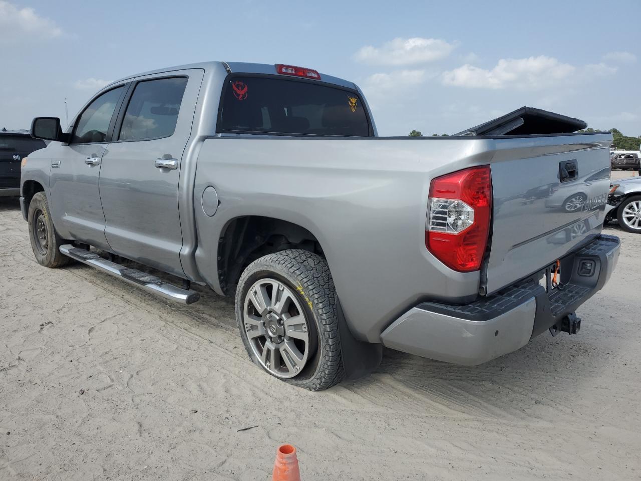 Photo 1 VIN: 5TFGY5F12EX157645 - TOYOTA TUNDRA 