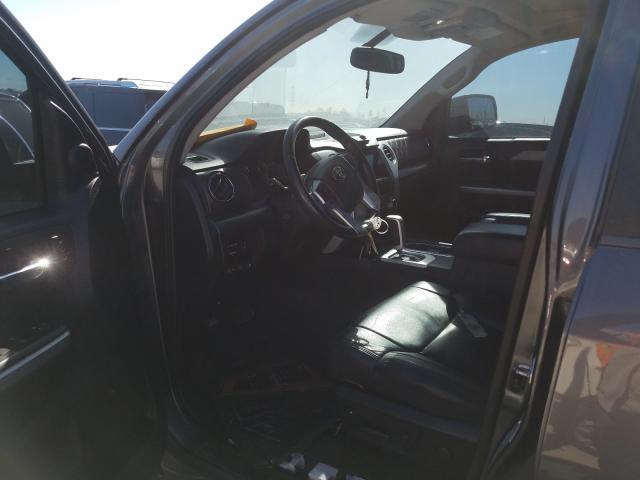 Photo 8 VIN: 5TFGY5F15EX148048 - TOYOTA TUNDRA CRE 