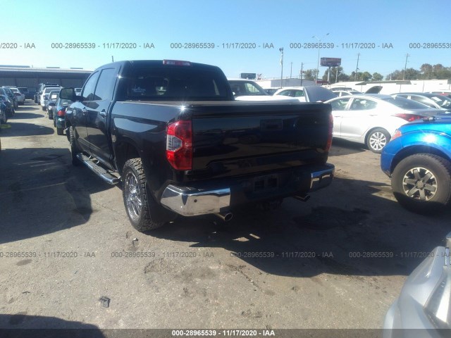 Photo 2 VIN: 5TFGY5F15FX174828 - TOYOTA TUNDRA 2WD TRUCK 