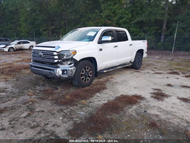 Photo 1 VIN: 5TFGY5F16JX242904 - TOYOTA TUNDRA 