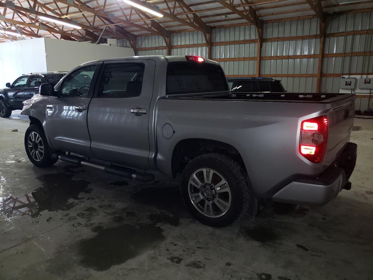 Photo 1 VIN: 5TFGY5F19EX164348 - TOYOTA TUNDRA 