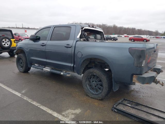 Photo 2 VIN: 5TFHW5F10AX095537 - TOYOTA TUNDRA 