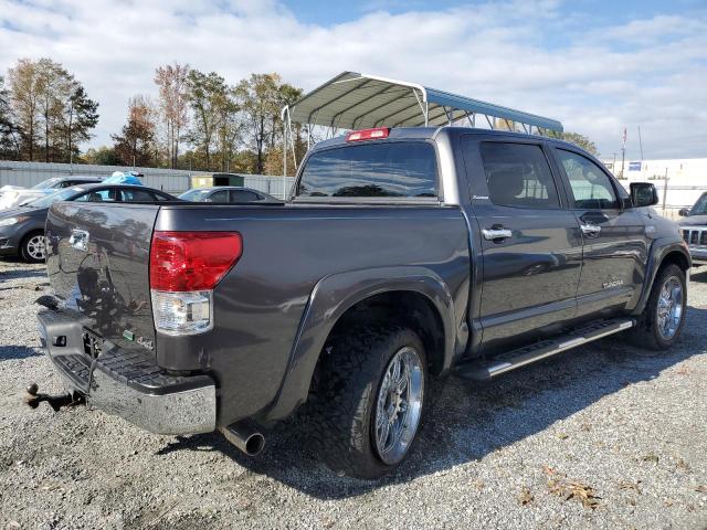 Photo 2 VIN: 5TFHW5F10BX160677 - TOYOTA TUNDRA CRE 