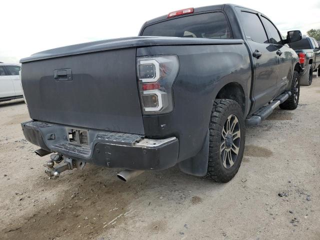 Photo 2 VIN: 5TFHW5F10BX162431 - TOYOTA TUNDRA CRE 