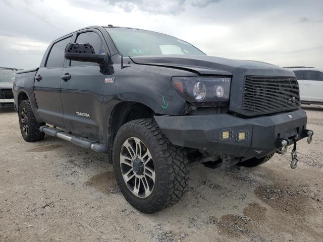 Photo 3 VIN: 5TFHW5F10BX162431 - TOYOTA TUNDRA CRE 