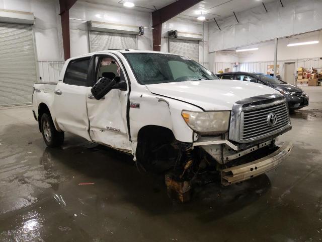 Photo 3 VIN: 5TFHW5F10BX187460 - TOYOTA TUNDRA CRE 