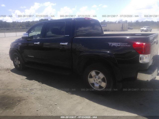 Photo 2 VIN: 5TFHW5F10BX187846 - TOYOTA TUNDRA 4WD TRUCK 