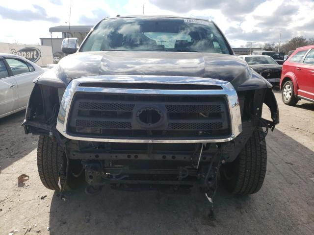 Photo 4 VIN: 5TFHW5F10BX197261 - TOYOTA TUNDRA 