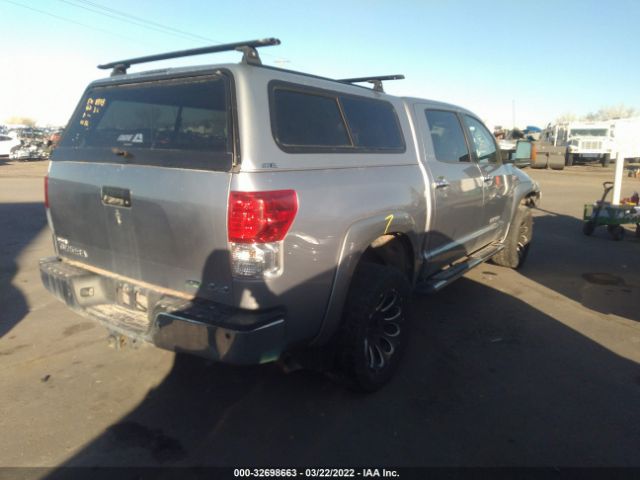 Photo 3 VIN: 5TFHW5F11AX112829 - TOYOTA TUNDRA 4WD TRUCK 