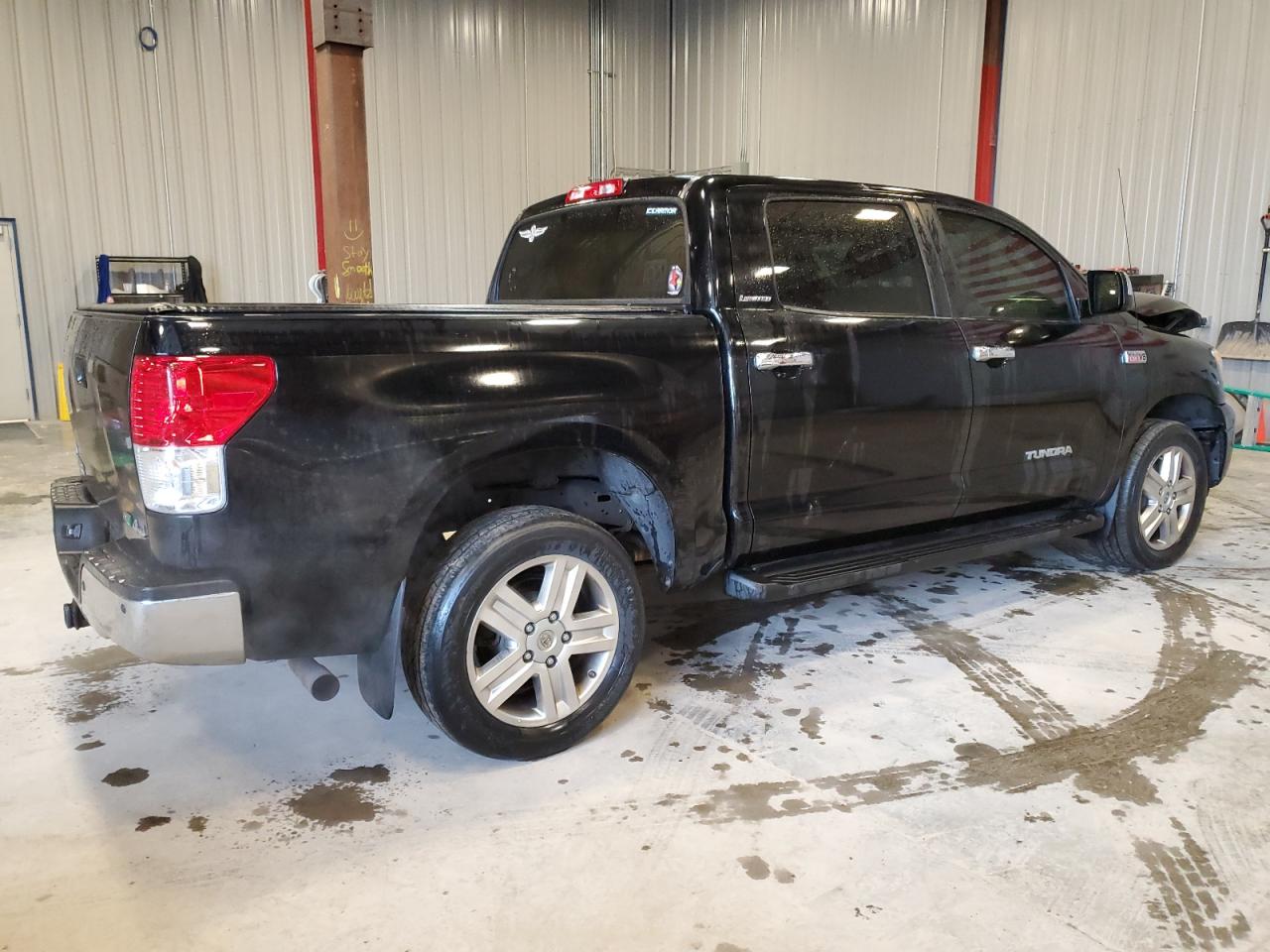 Photo 2 VIN: 5TFHW5F11AX116475 - TOYOTA TUNDRA 