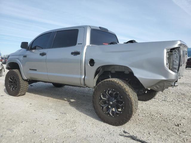 Photo 1 VIN: 5TFHW5F11GX503178 - TOYOTA TUNDRA CRE 