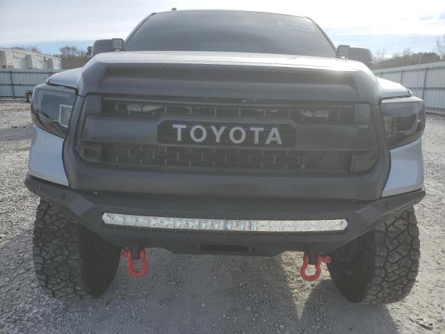 Photo 4 VIN: 5TFHW5F11GX503178 - TOYOTA TUNDRA CRE 