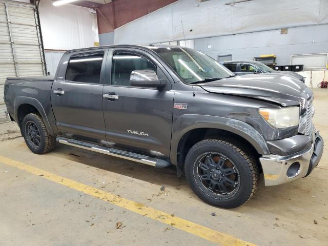 Photo 3 VIN: 5TFHW5F12DX312106 - TOYOTA TUNDRA CRE 