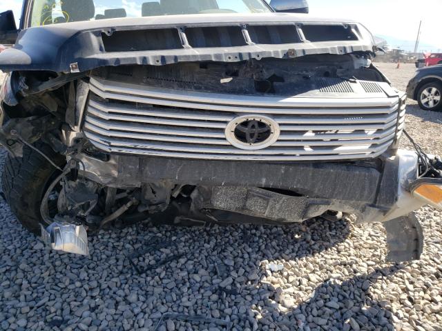 Photo 8 VIN: 5TFHW5F12EX399622 - TOYOTA TUNDRA CRE 