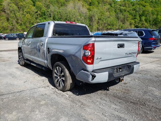 Photo 2 VIN: 5TFHW5F12JX761300 - TOYOTA TUNDRA CRE 