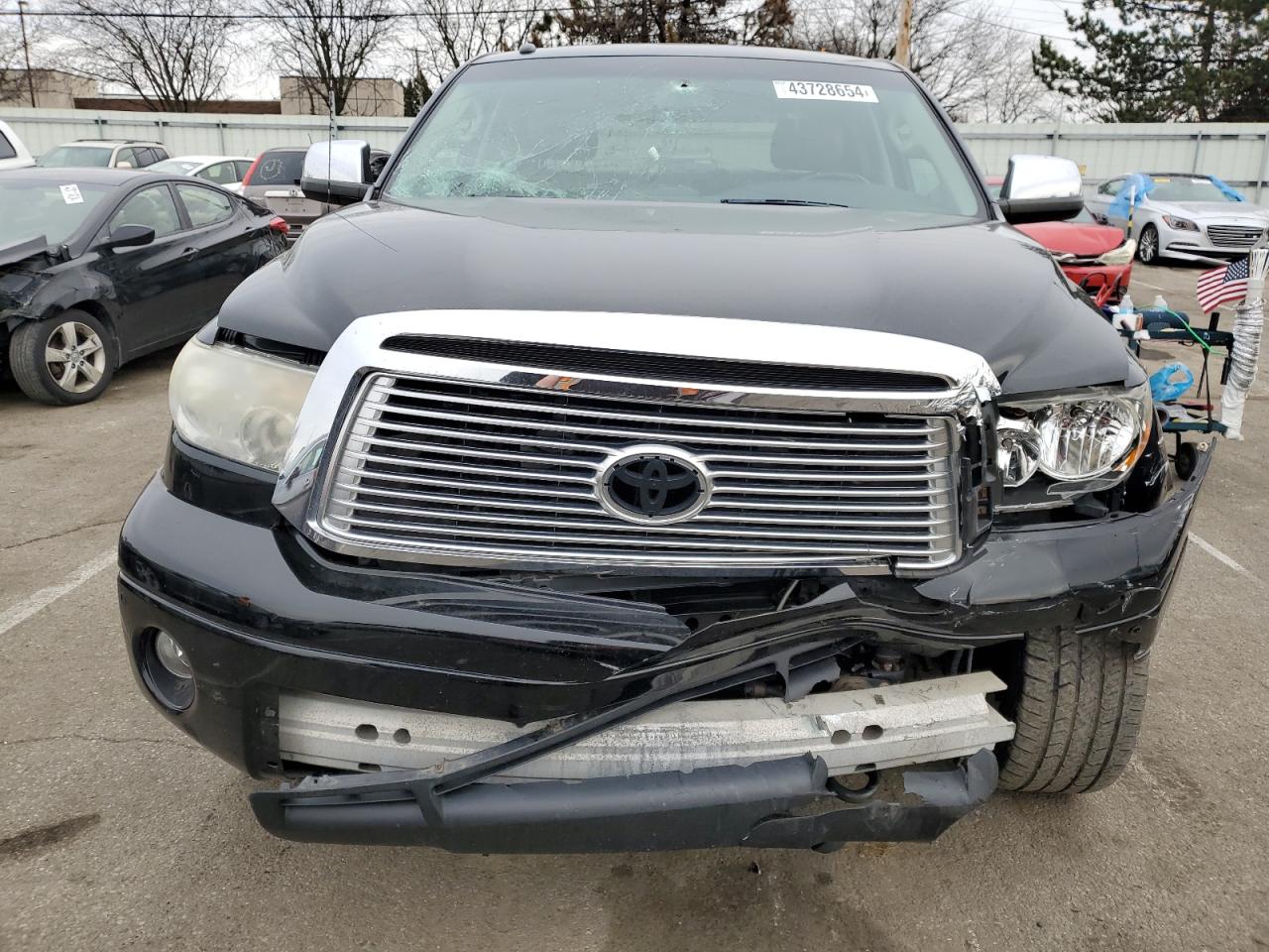 Photo 4 VIN: 5TFHW5F13BX185041 - TOYOTA TUNDRA 