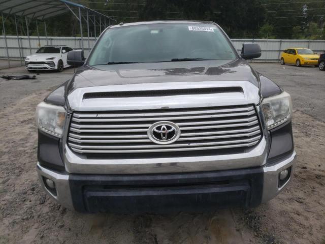 Photo 4 VIN: 5TFHW5F13GX570543 - TOYOTA TUNDRA CRE 