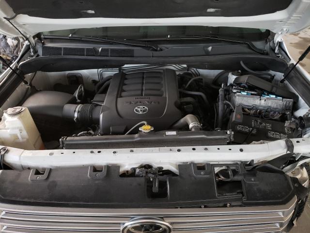 Photo 6 VIN: 5TFHW5F13JX681021 - TOYOTA TUNDRA CRE 