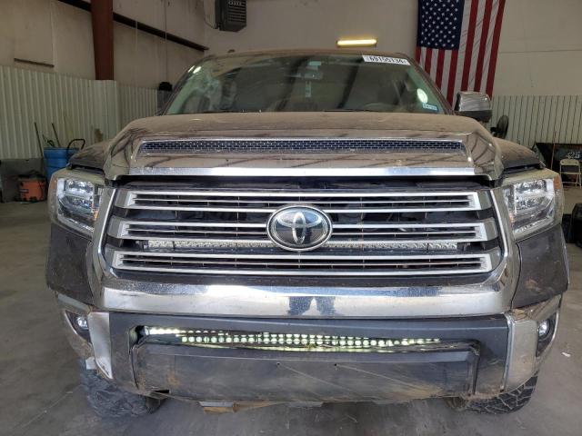 Photo 4 VIN: 5TFHW5F13JX699275 - TOYOTA TUNDRA CRE 