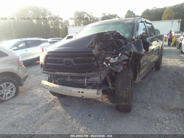 Photo 5 VIN: 5TFHW5F14AX114445 - TOYOTA TUNDRA 4WD TRUCK 