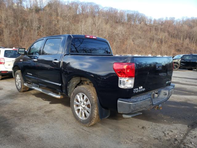 Photo 2 VIN: 5TFHW5F14DX287581 - TOYOTA TUNDRA CRE 