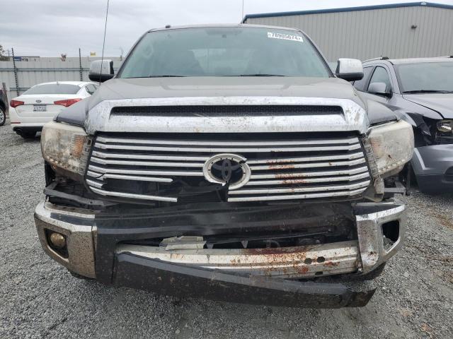 Photo 4 VIN: 5TFHW5F14HX671401 - TOYOTA TUNDRA CRE 