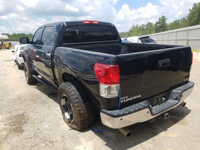 Photo 2 VIN: 5TFHW5F15AX132145 - TOYOTA TUNDRA CRE 