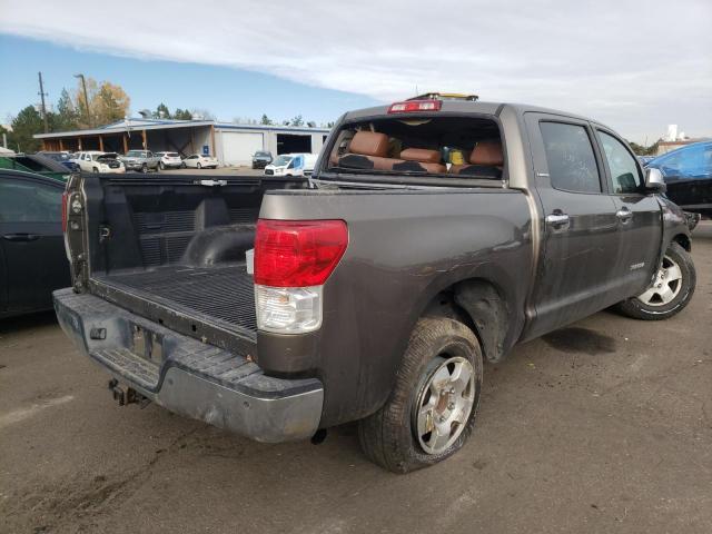 Photo 3 VIN: 5TFHW5F15AX147339 - TOYOTA TUNDRA CRE 