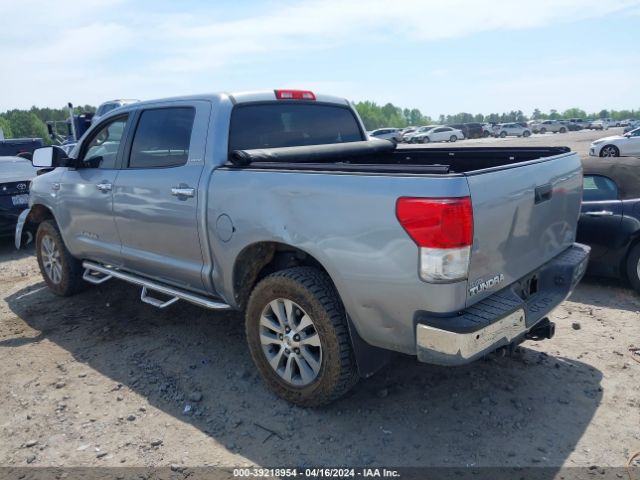 Photo 2 VIN: 5TFHW5F16AX135085 - TOYOTA TUNDRA 