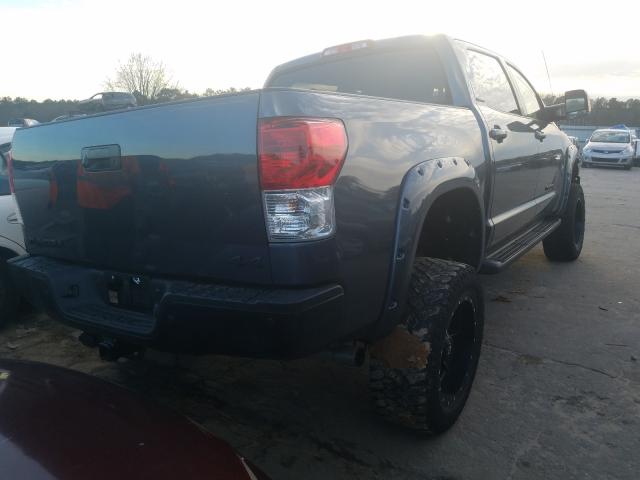 Photo 3 VIN: 5TFHW5F16AX141873 - TOYOTA TUNDRA CRE 