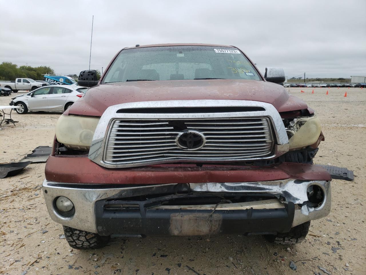 Photo 4 VIN: 5TFHW5F16AX147821 - TOYOTA TUNDRA 