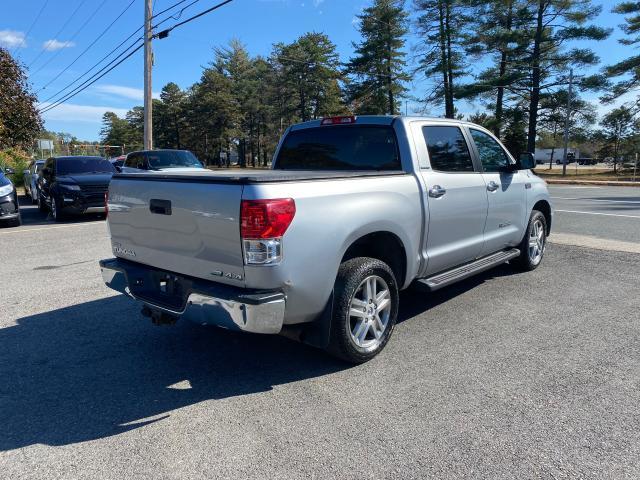 Photo 3 VIN: 5TFHW5F17BX180084 - TOYOTA TUNDRA CRE 