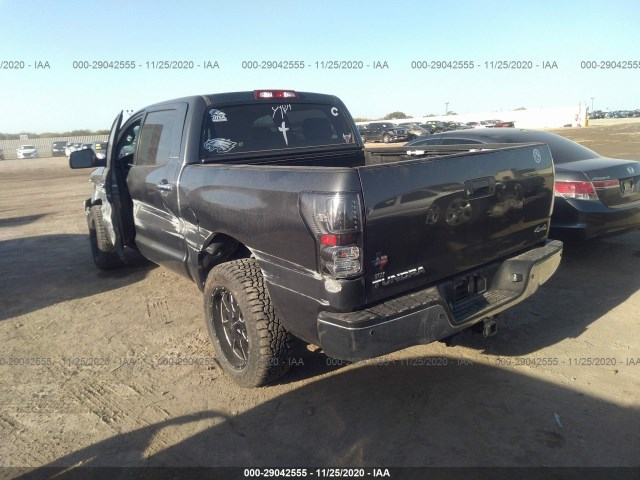 Photo 2 VIN: 5TFHW5F17BX208644 - TOYOTA TUNDRA 4WD TRUCK 